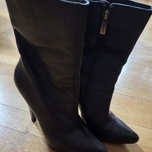 Colin Stuart Brown Heeled Boots